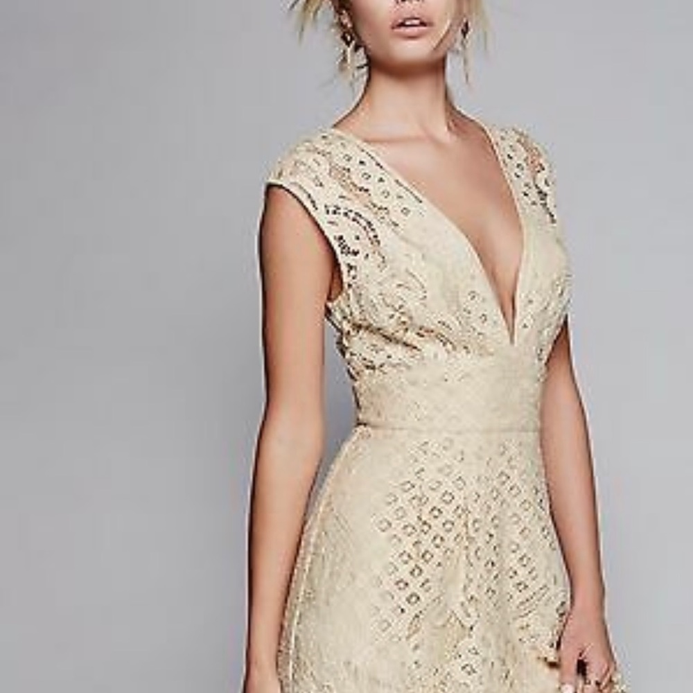 Free People One Million Lovers Ivory Cream Lace Mini Dress Size 2